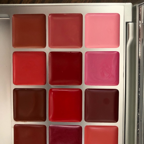 Kryolan 18 color lip palette LRP2 - new/sealed - Picture 3 of 7